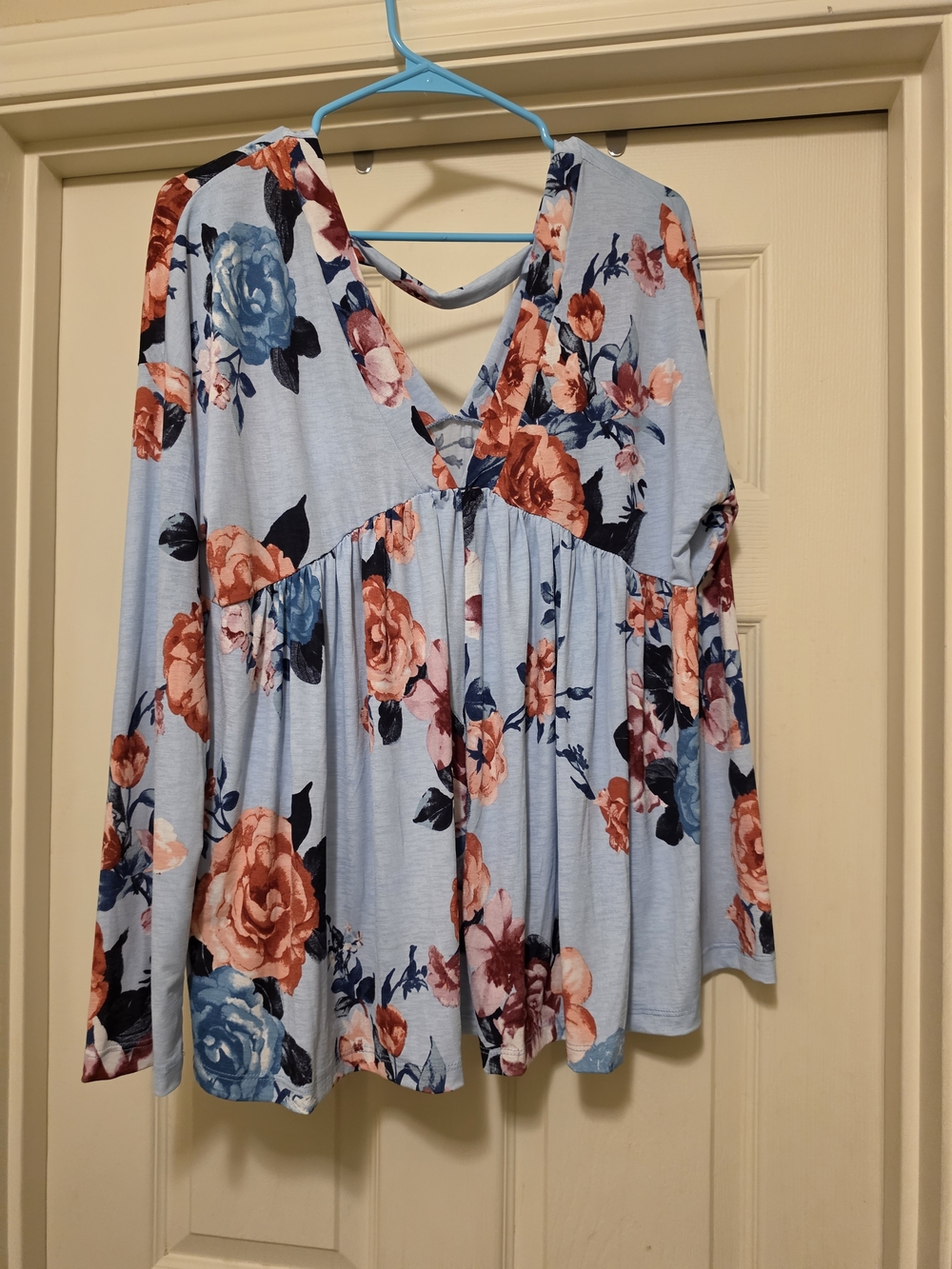Light Blue Floral Crisscross Back Long-Sleeve Top